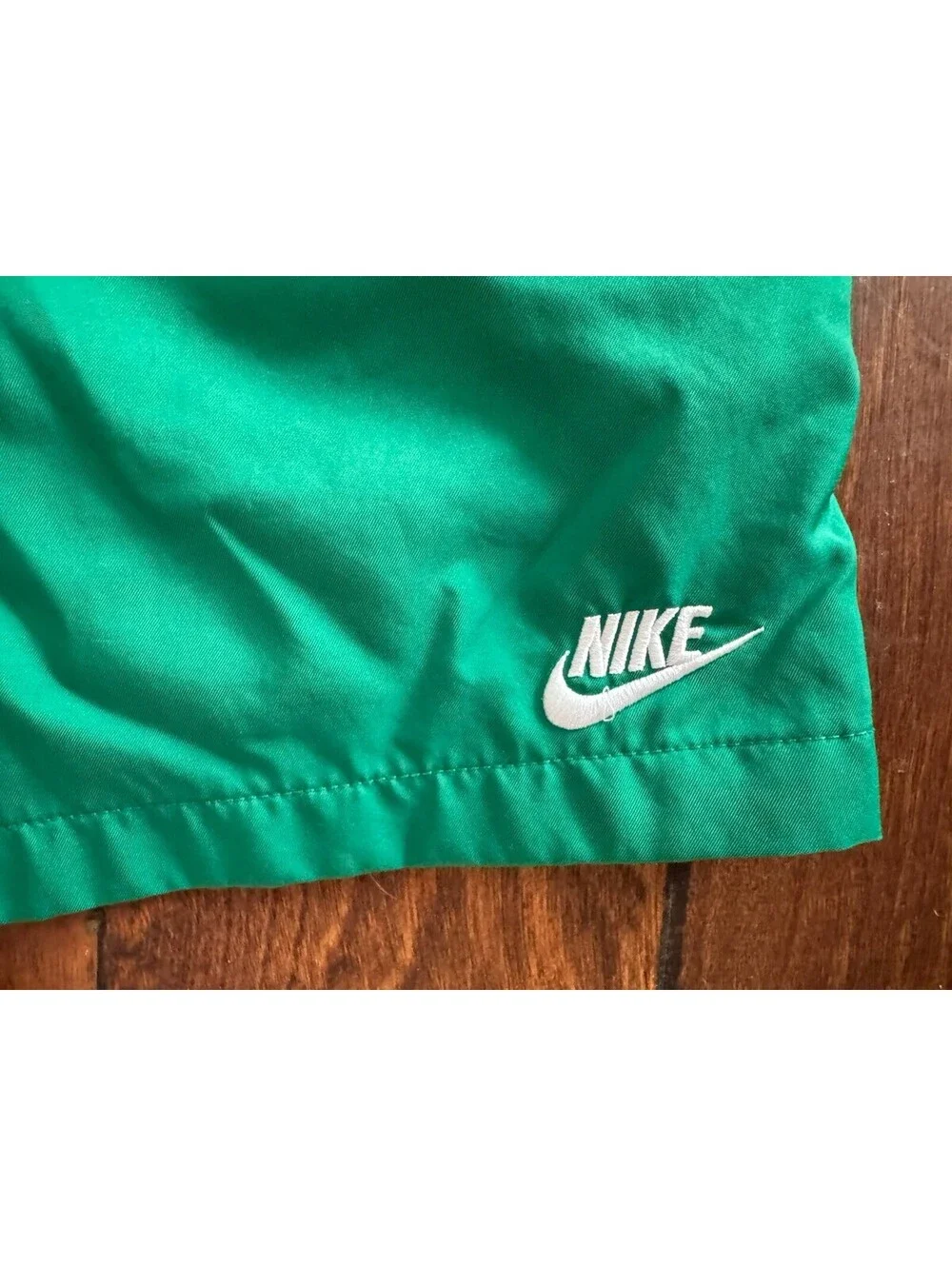 Nike Men’s Emerald Green Swim Shorts XXL Mesh Lined Drawstring Pockets